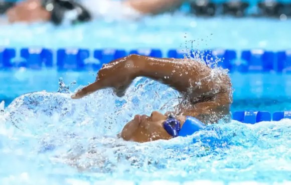 Lídia Cruz é ouro com recorde paralímpico das Américas na natação